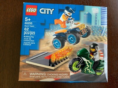 NEW LEGO City Stunt Team 60255 62 Pieces MiniFigures NEW