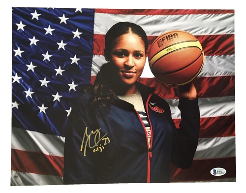 Maya Moore WNBA Original Autographed Items