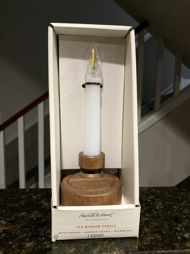 Hearth & and Hand with Magnolia Flameless Window Candle with Wood Base NEW 2024 - Picture 2 of 5