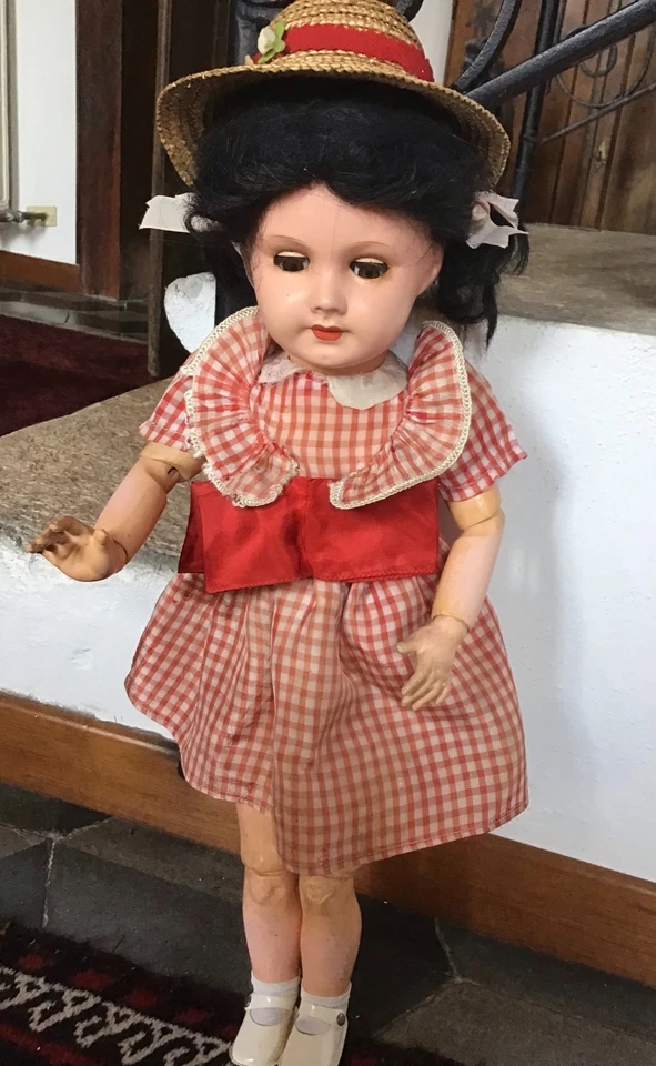 Bambola in compo della Unis, France, 301-149. Anni 50-60. Alta 51 cm. Snodabile. - Immagine 2 di 4