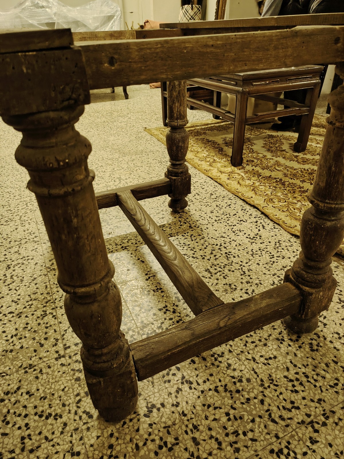 Base per tavolo in legno di noce anni '20 foto 5