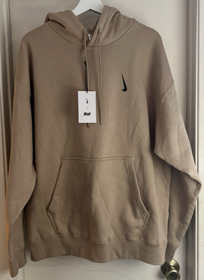 BILLIE EILISH X NIKE FLEECE HOODIE DQ7750-202 MUSHROOM SEQOUIA NWT