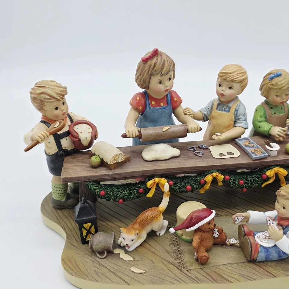 Goebel Hummel Figur Weihnachtsbäckerei limitiert 2500 29 cm - Bild 4 von 4