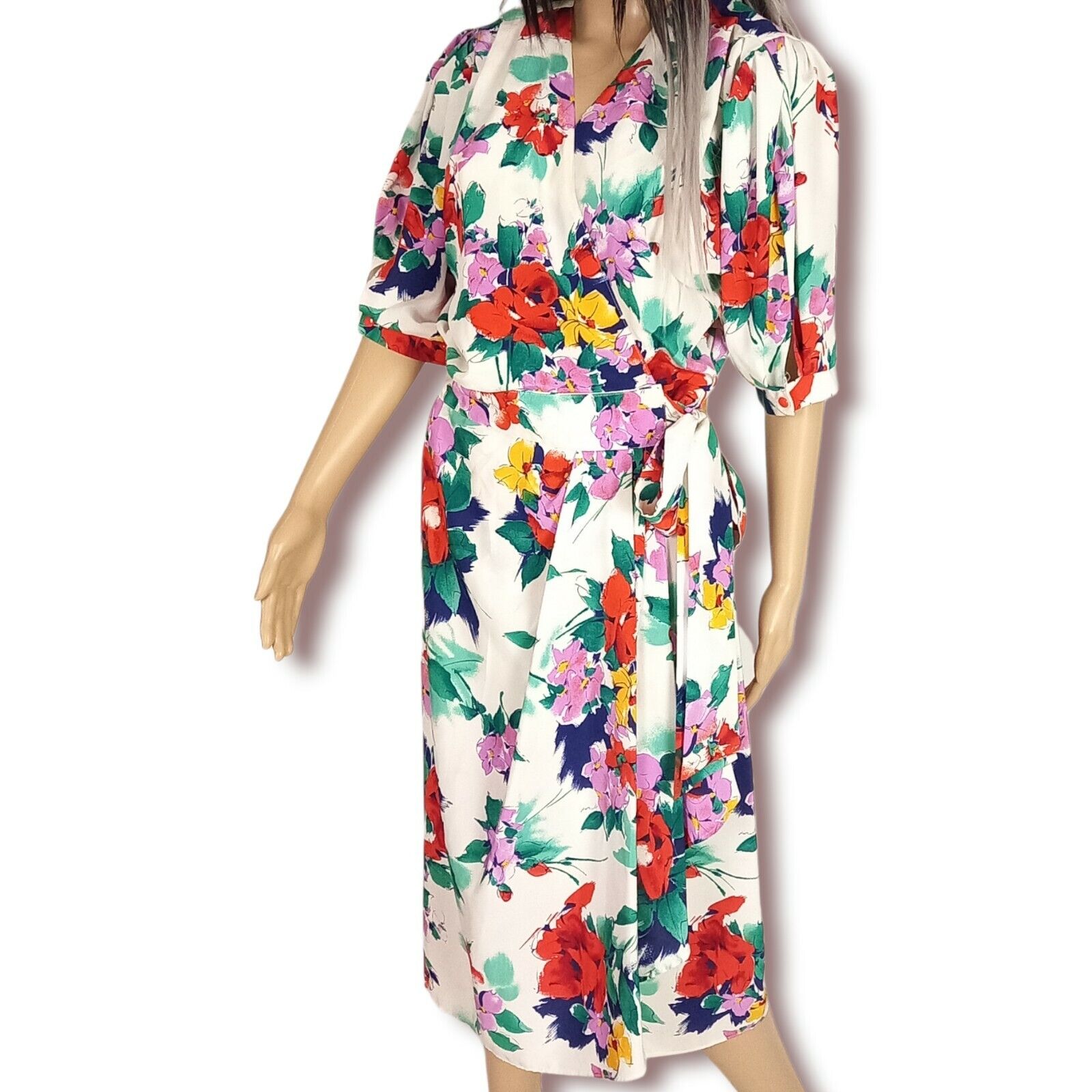 White floral day wrap dress 80s does 40s spring E… - image 1
