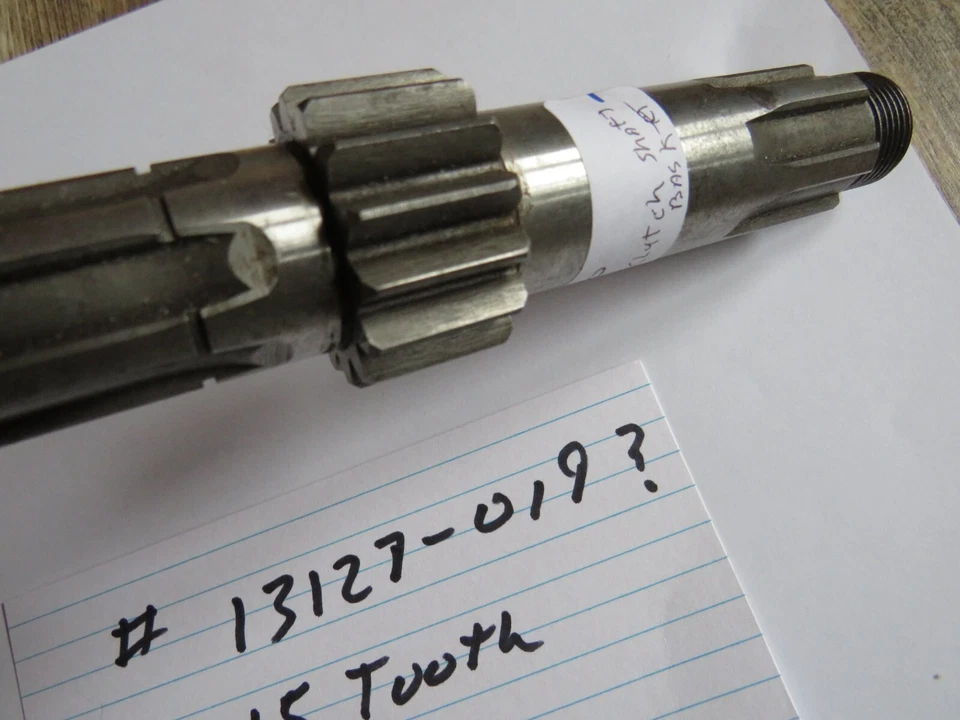 Eje de transmisión de entrada de transmisión KAWASAKI H1 KH 500 13127-019 15 dientes ¿NUEVO? OM23 Foto 4 de 4