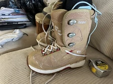 ThirtyTwo Womens 7.5 Prospect Snowboarding Boot