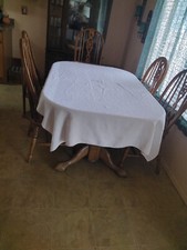 White Tablecloth, Flower Pattern 80 x 52 in., Nice condition