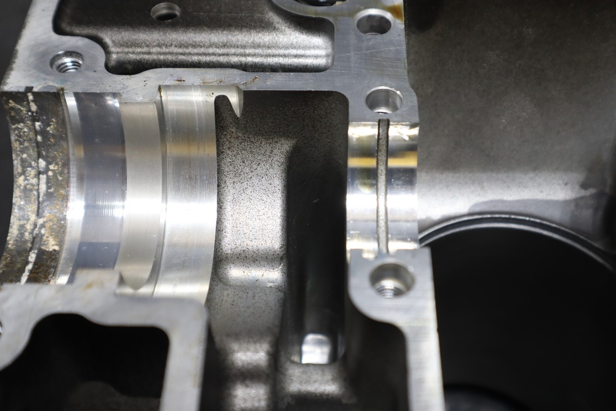 20 YAMAHA WAVERUNNER VX VX1050C ENGINE MOTOR CRANKCASE 6EY 20 YAMAHA WAVERUNNER VX VX1050C ENGINE MOTOR CRANKCASE 6EY