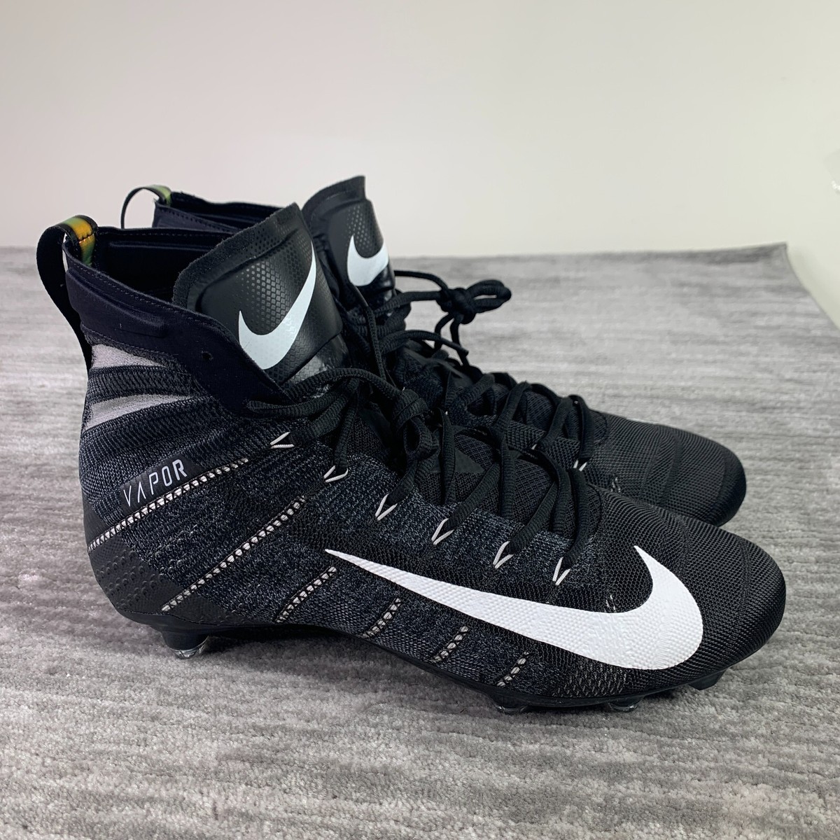 Nike Vapor Untouchable 3 Elite Flyknit Football Cleats Mens Size 12.5 BV6699-001 Nike Vapor Untouchable 3 Elite Black Football Cleats BV6699  main image 2
