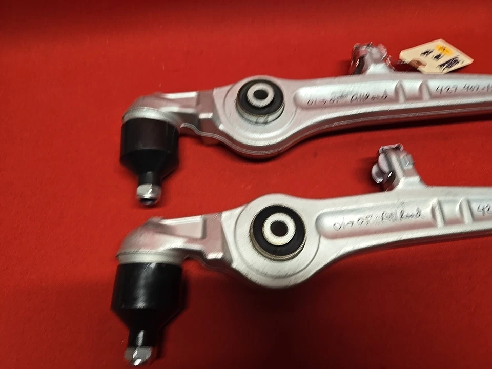 Juego de brazo de control de suspensión inferior REPA para Audi Allroad Wagon 2001-2005 Foto 2 de 4