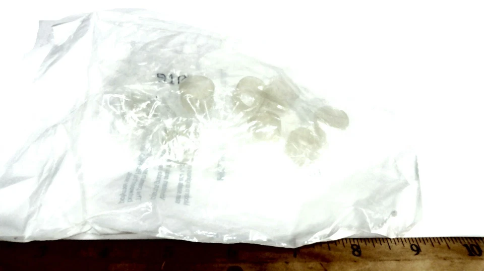 Pkg of 8 Fel-Pro 5P591 Valve Stem Seals Positive Intake & Umbrella Exhaust - Image 2 of 4