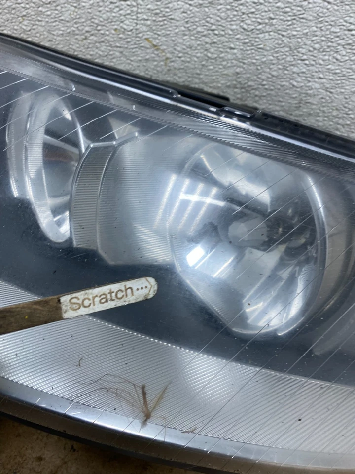 Faro halógeno del lado del conductor izquierdo Audi A6 2005 a 2008 OEM T0729 DW Foto 4 de 4