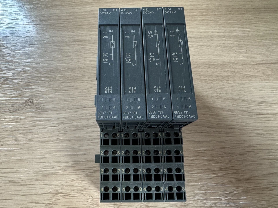SIMATIC S7 4 DI 6ES7 131-4BD01-0AA0 Digital Input Module