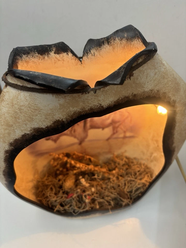 Vintage Native American Indian w/ Buffalo Night Light Lamp - Ceramic   - 10 Inch - Image 4 of 4