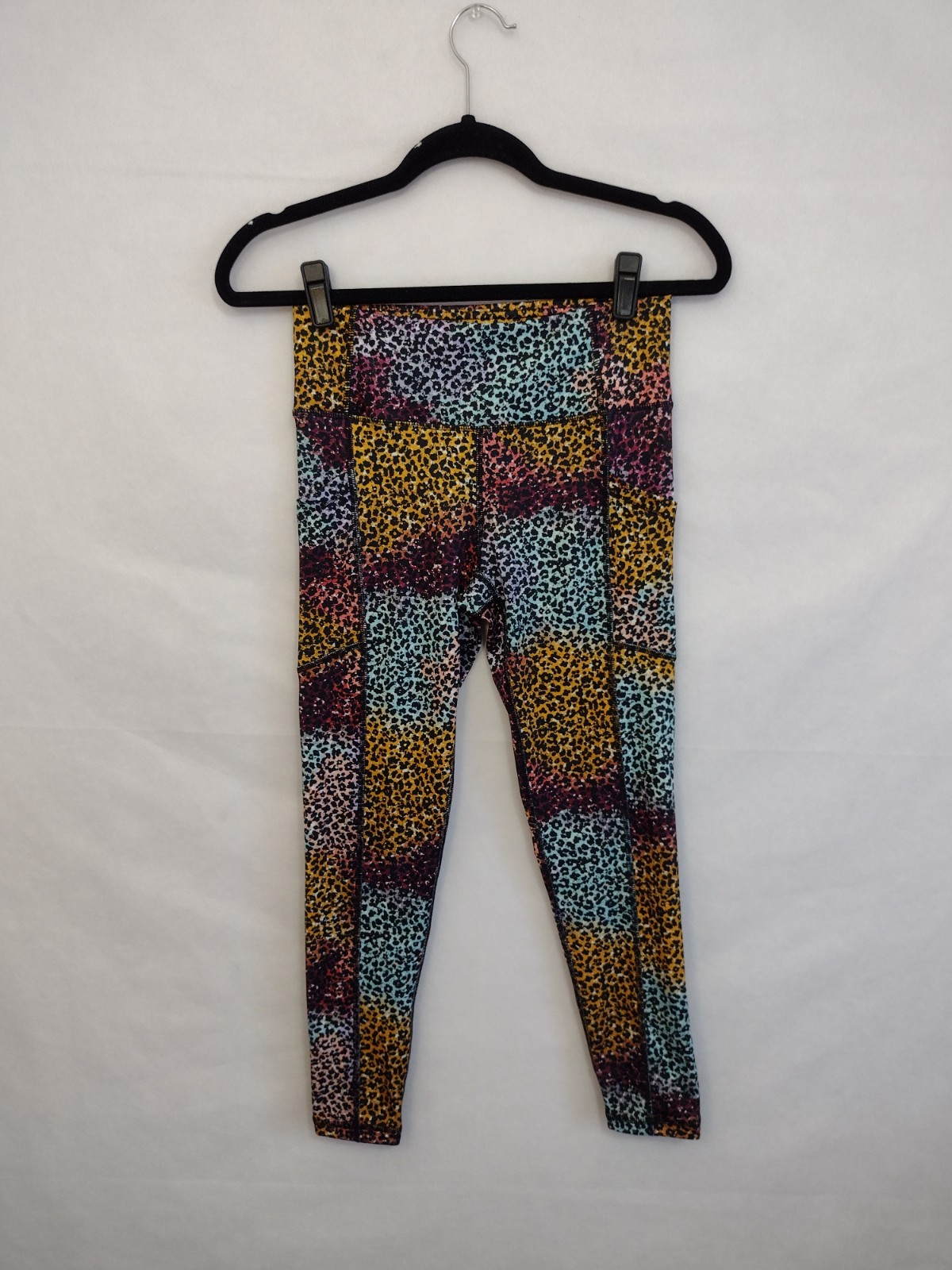 Pro Player Multi Colored Leopard Print Athletic C… - image 2