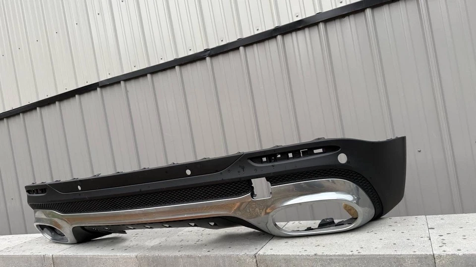 !!️ ¡¡SIN ENVÍO!!️ PARACHOQUES TRASERO MERCEDES GLB X247 AMG 2020 2021 2022 2023 2024 Foto 2 de 4