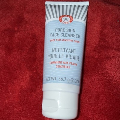 First Aid Beauty PURE SKIN Face Cleanser Sensitive Skin 56.7g/2 oz  Brand New!
