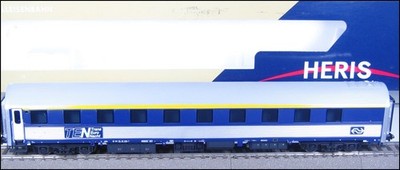 Heris 12093 Car Sleeping Car Type P4536 (018-7) Inox HO 1/87