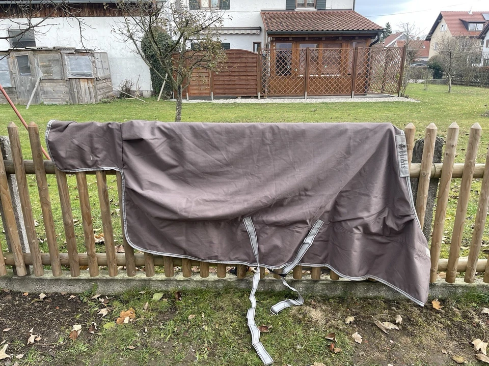 Bucas Euroriding Turnout Light 165 Cm, Stay-Dry-Fütterung, braun - Bild 2 von 4