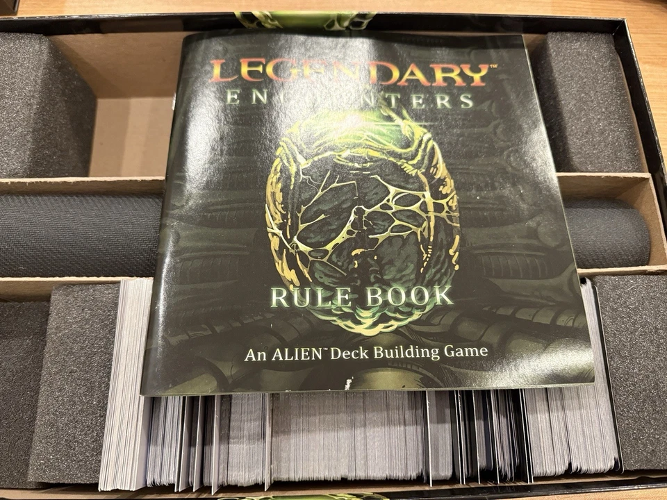 Upper Deck Legendary Encounters: An Alien Deck Building Game - 100% COMPLETE - Image 2 of 2