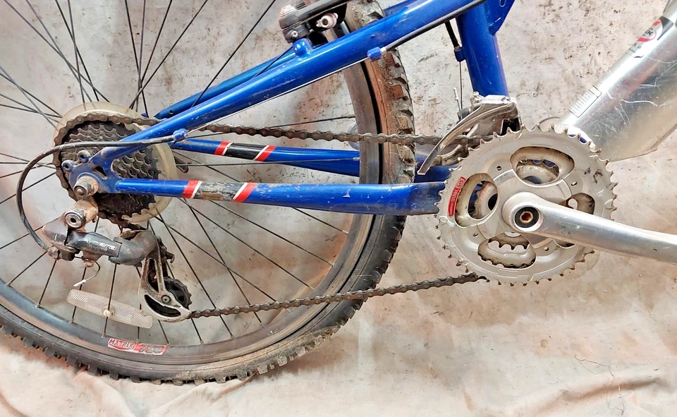 2004 Trek Y26 RST FS MTB Bike 17.5" Medium Softtail Full-Suspension 26" USA Made - Image 3 of 4