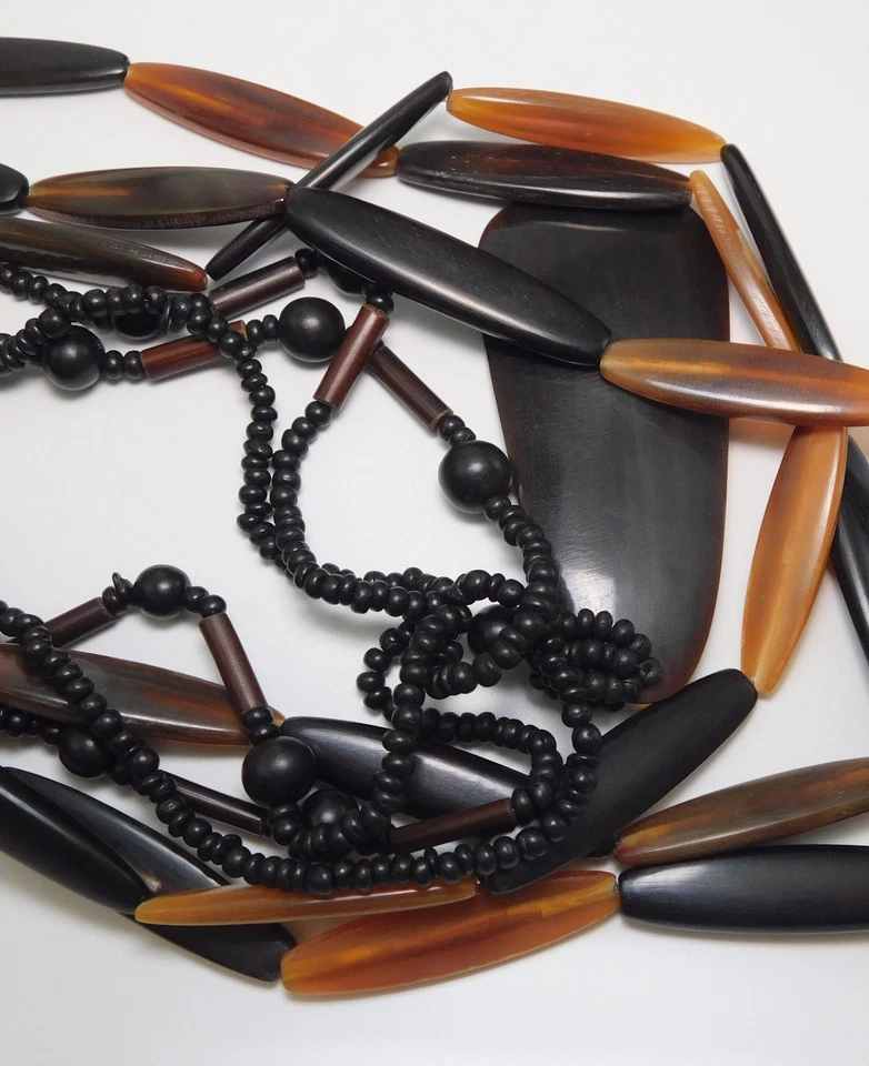 Gerda Lynggaard Monies Natural Horn & Wood Bead Necklace & Earring Set - Image 3 of 4