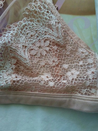Victoria's Secret Brallete Spitze M Peach Pink - Bild 2 von 6