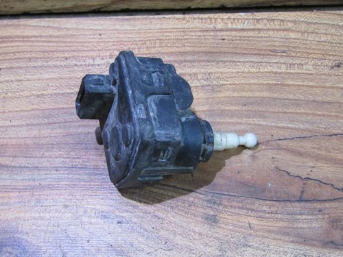 1h0941295c Scheinwerfer Stellmotor  Volkswagen Golf DE127536-47