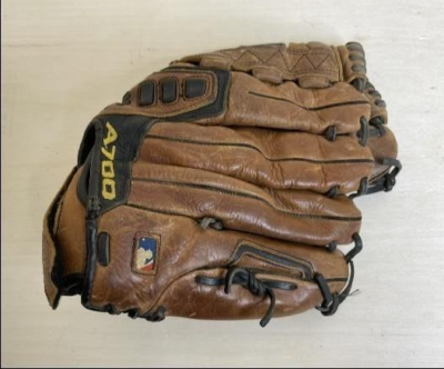 Wilson A700 Baseball Glove 12-1/2