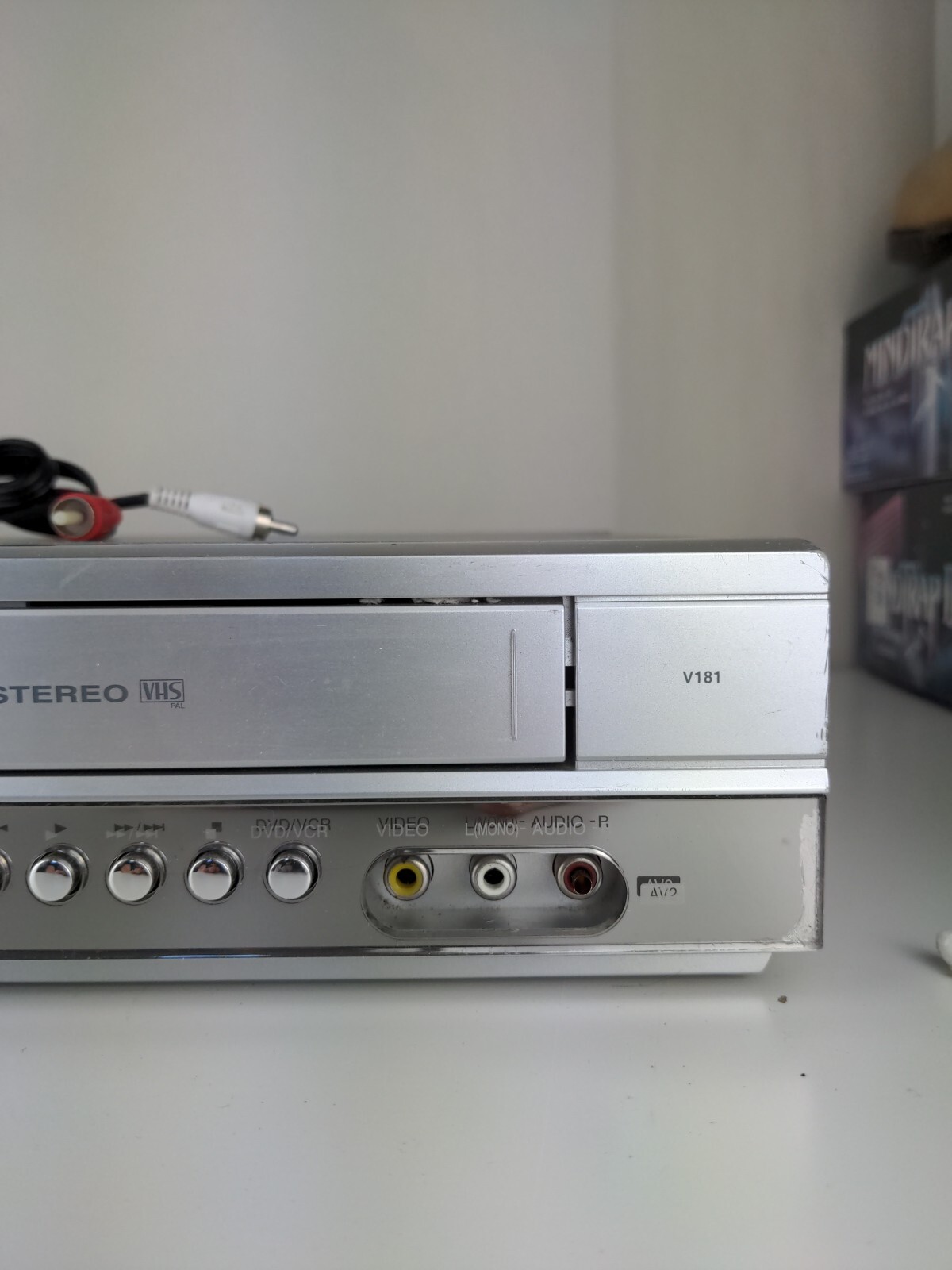 LG V181 DVD VCR Combo Player & 6 Head HiFi Stereo VHS Cassette Player