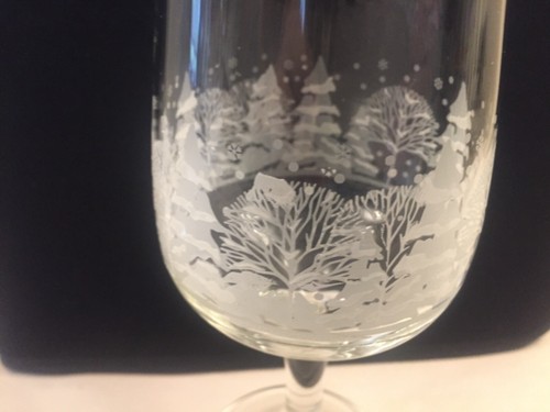 Frosty Pines Libbey mundgeblasene Glaskelche Winter Wonderland 4er Set - Bild 5 von 17