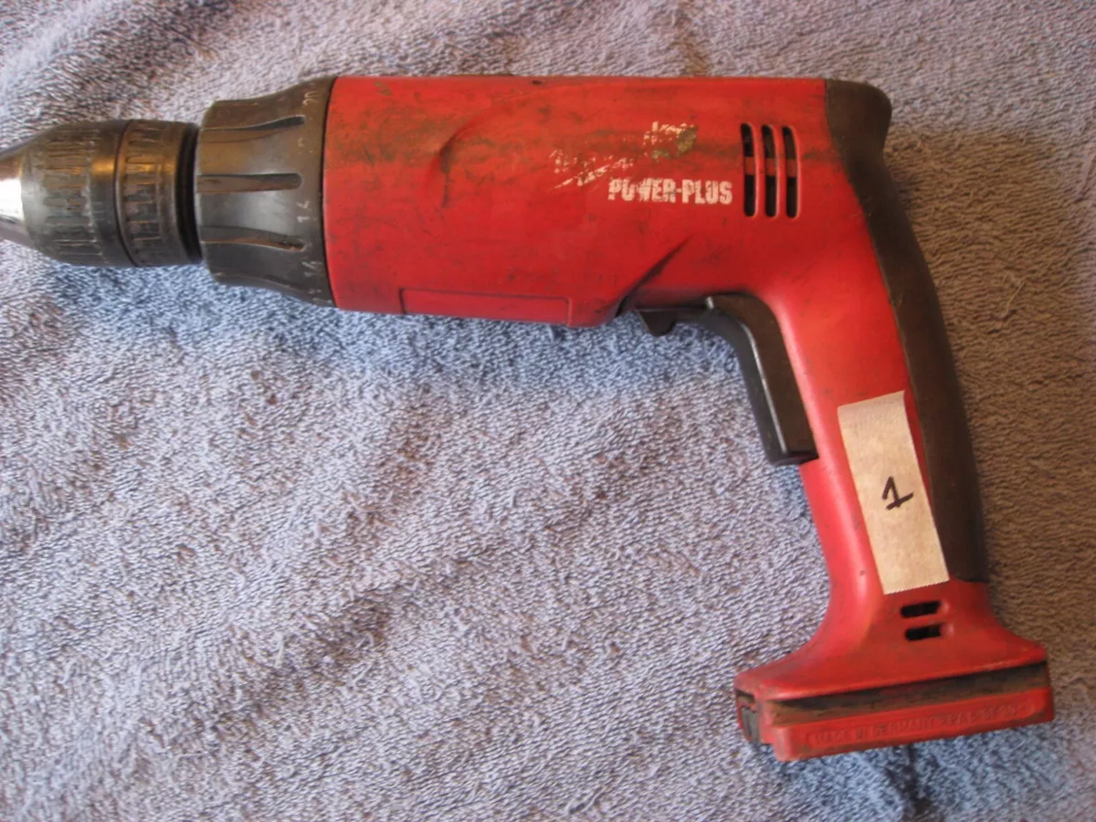 Milwaukee 18 volt 2024 power plus battery
