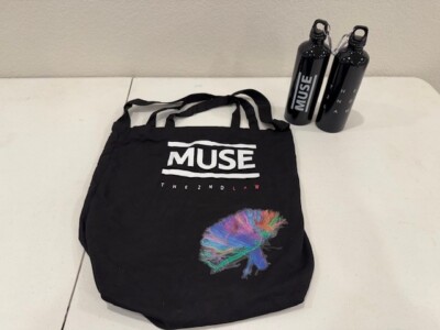 Muse ''The 2nd Law'' VIP Exclusive Water Bottles and Tote