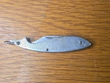 Vintage Mikov Fish Shaped Pocket Knife -  single blade - keychain hook