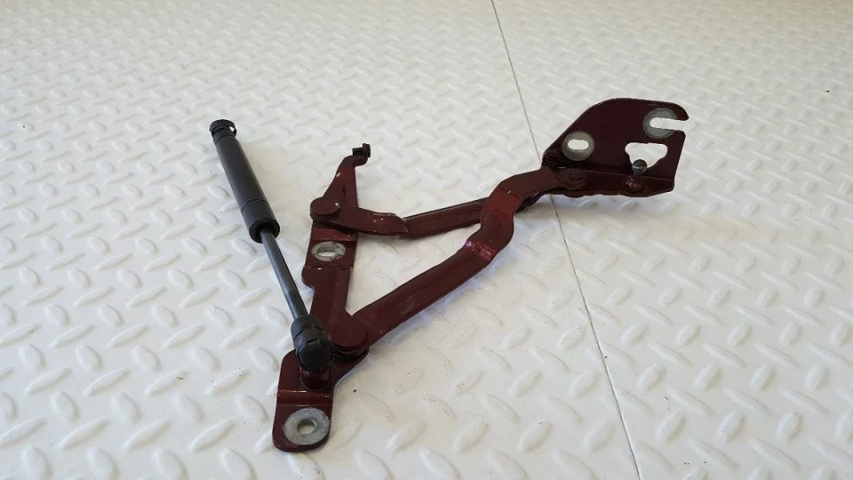 Audi A4 Quattro 2001 pasajeros maletero lateral tapa bisagra con puntal Foto 2 de 4