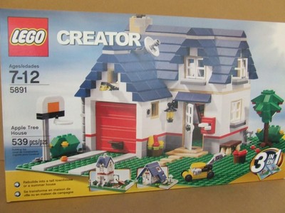 lego apple tree house