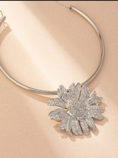 Vintage Silver Color Sunflower Pendant for Womens  Girls Choker Necklace Gifts