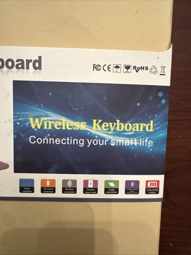 Wireless Keyboard iPad case - Picture 9 of 13