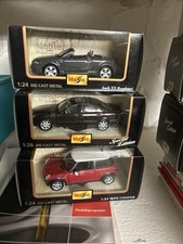 15 Neue Maisto Modellautos 1:24  Porsche Mercedes VW Konvolut 