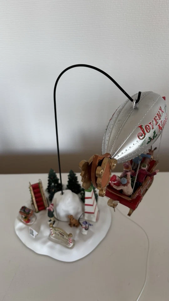 Lemax Air Field Christmas Village North Pole Retired 2011 Carole Towne - Photo 2/4