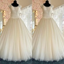 Elegant Wedding Dresses Scoop Neck Lace Appliques A Line Tulle Bridal Gowns