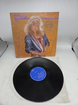 Yuri  Self Titled LP Vinyl Gramma Records 1980 Mexico - LENTICULAR COVER