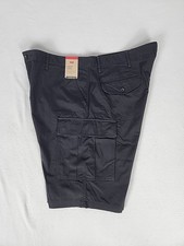 Levi's Carrier Cargo Shorts Size 42 Men's Black 9" 100 Cotton Regular Fit Zip