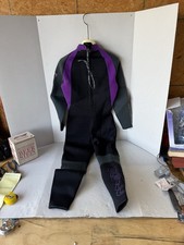 O'Neill Full Wetsuit Vintage O'neill Women  s size 12