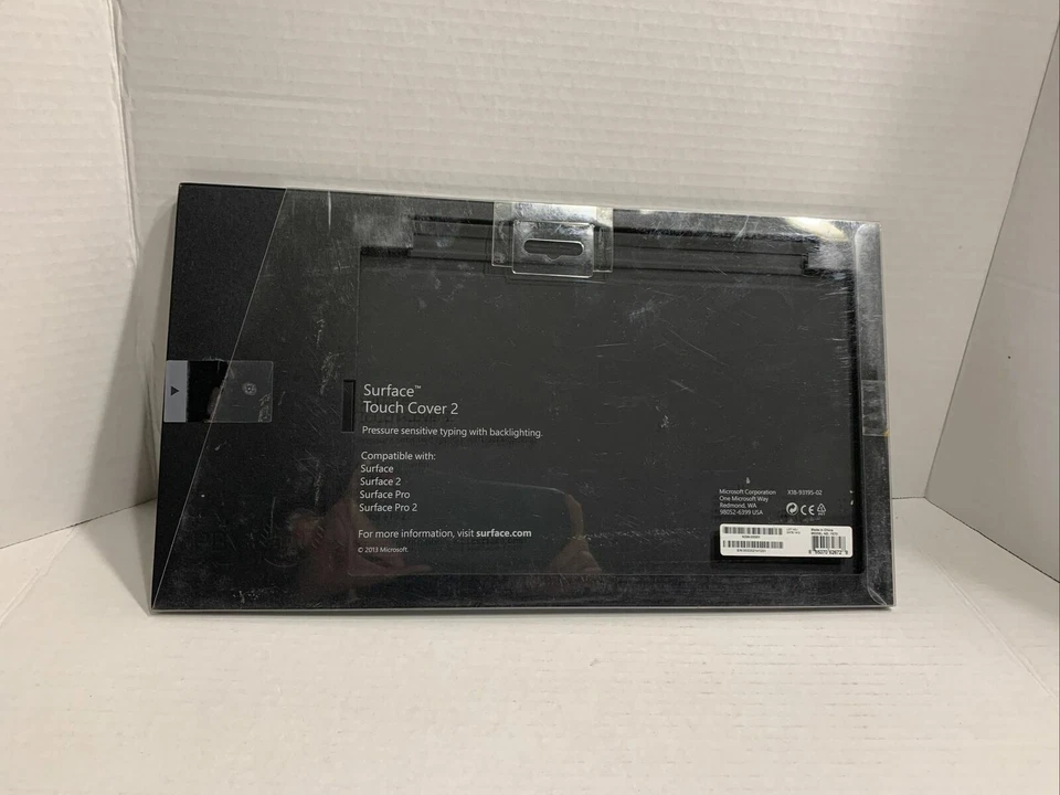 Microsoft Surface Touch Cover 2 w/ Backlighting Charcoal N3W-00001 (LA050321) - Image 3 of 4