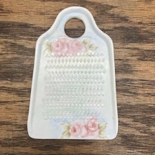 Vtg handpainted porcelain grater  zester Pink  flowers 🌸
