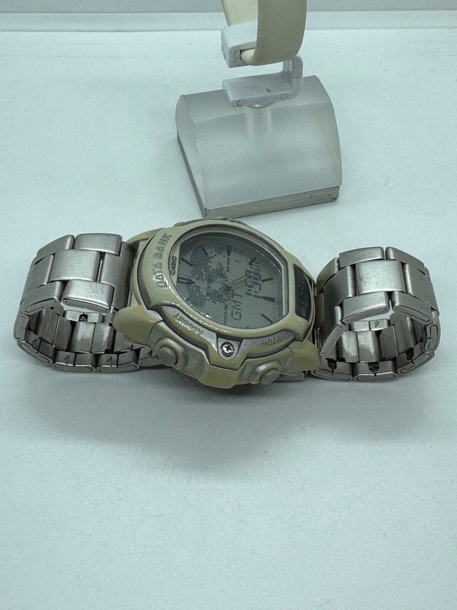 Vintage Casio ABX-23 m2358 Data Bank World Time Japan WR100 Wrist