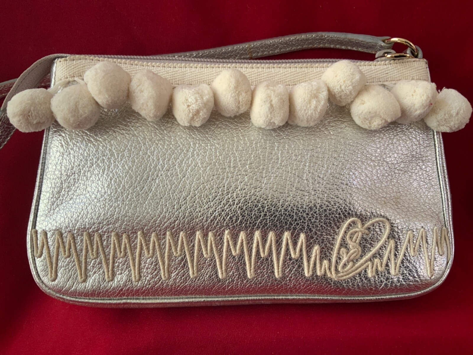 AUTENTICA ? BORSA YVES SAINT LAURENT IN PELLE ARGENTO BORSA CON APPLICAZIONI LOGO YSL?