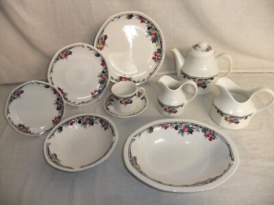 Royal Doulton Autumn's Glory - Vintage 1991 English Fine China - 6E1A #