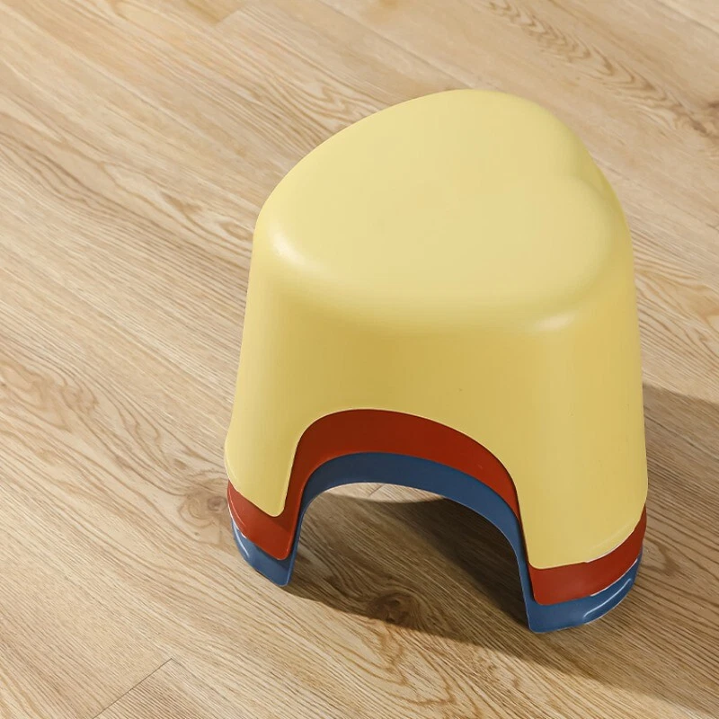 Non-slip Cute Heart Shape Kids Step Stool Small Plastic Porch Shoe Bench Thick  - Image 4 of 4